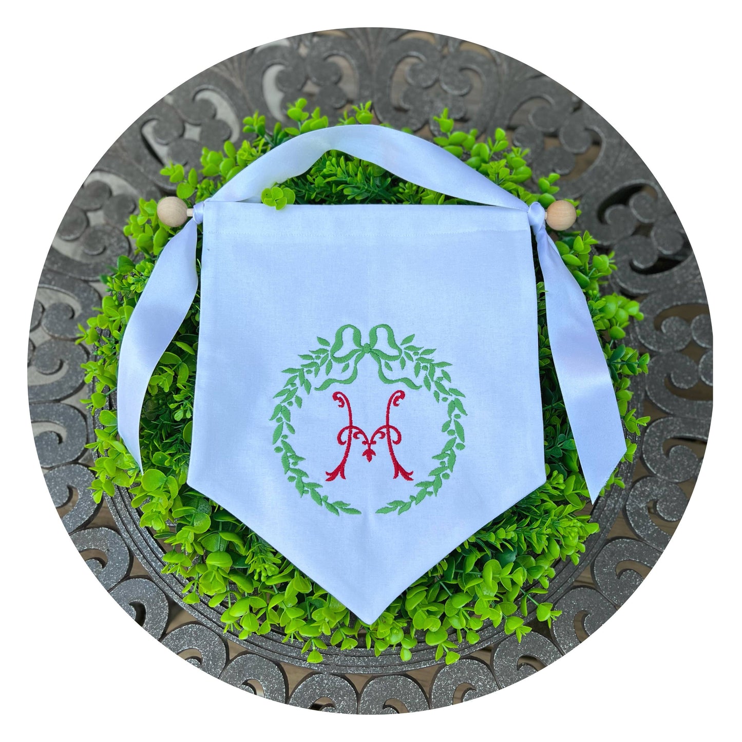Linen Blend Banner with Hanging Set: White