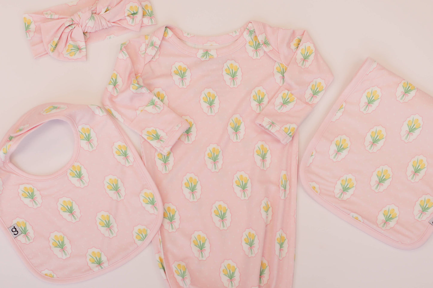 Fancy Tulips (Cottage Pink) Burp Cloth Set