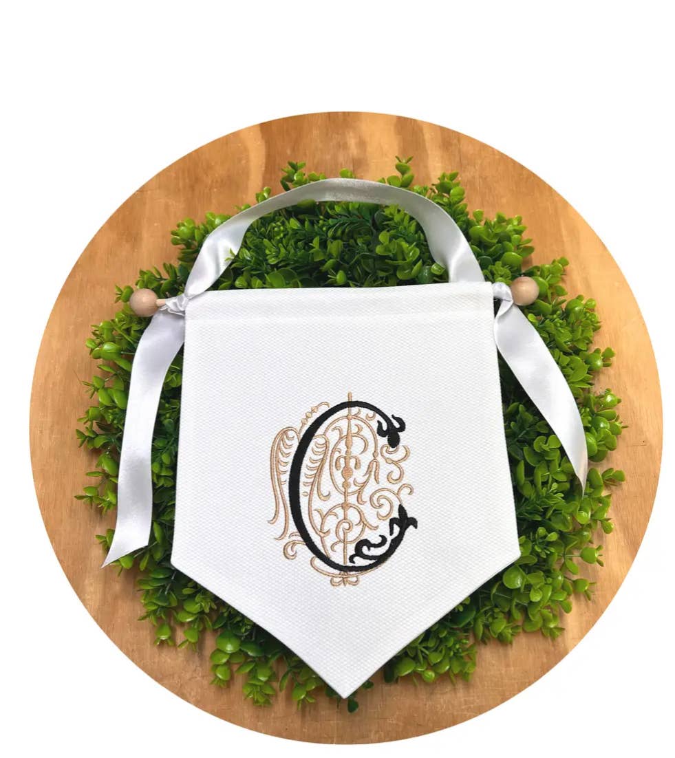 White Cotton Pique Banner with Hanging Set : No trim